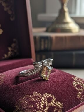 Natural Brazilian Citrine Bow Ring Solid 925 Sterling Silver • 2.94g Estate Find